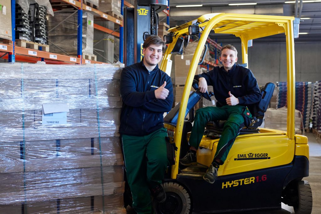 emil-egger-apprenticeship-job-logistics-efz