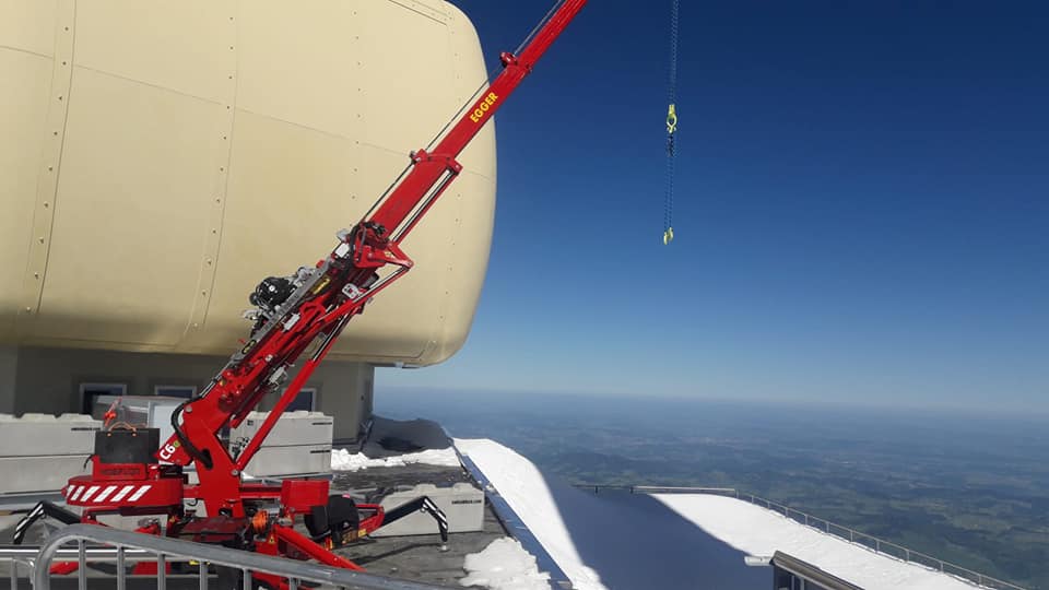 EMIL EGGER Minjiraupenkran C6 auf dem Säntis